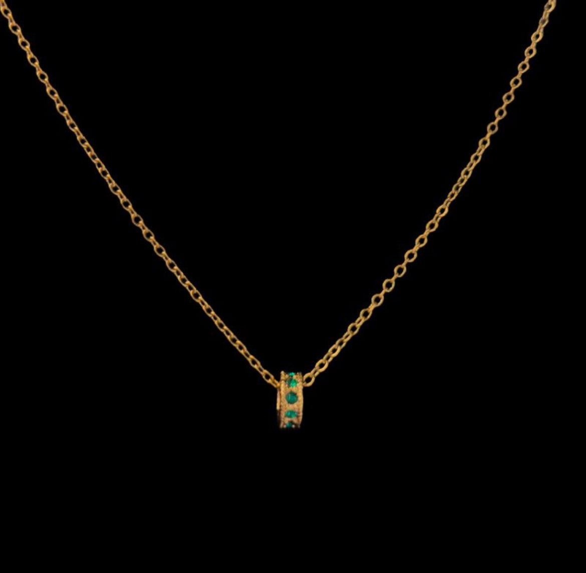 CADENA CON CINCO TALISMANES