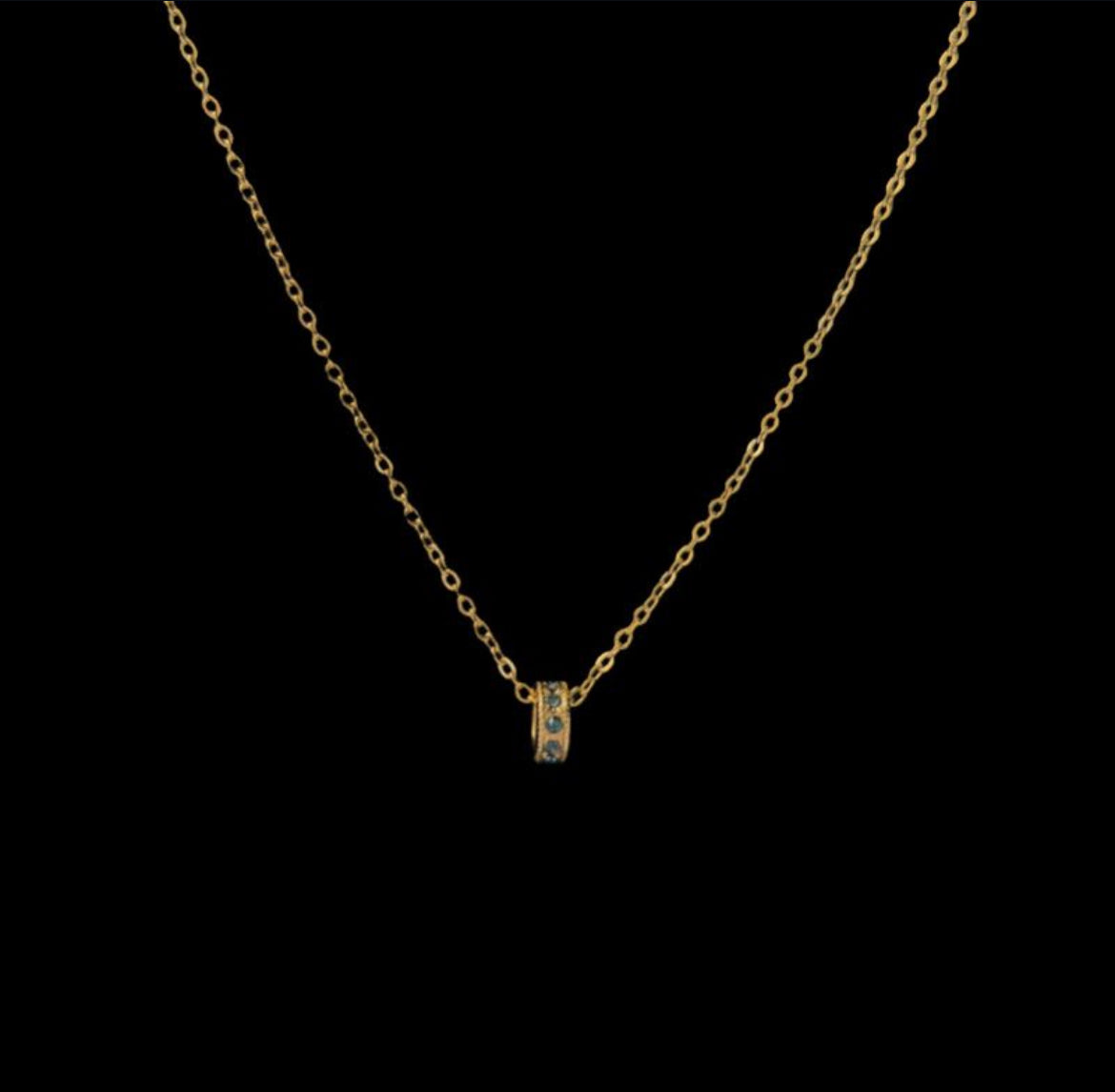 CADENA CON CINCO TALISMANES