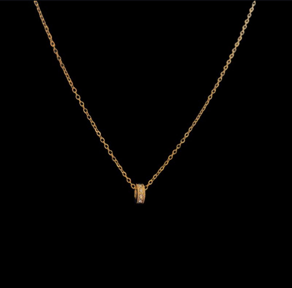CADENA CON CINCO TALISMANES